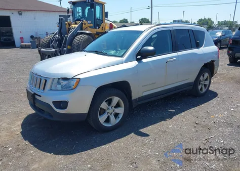 2011 Jeep Compass from USA, damaged, VIN 1J4NF1FB2BD218224